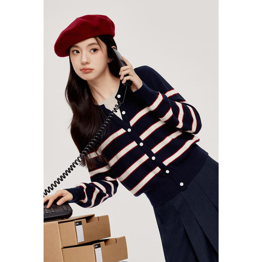 【严选】诗凡黎安可拉红条纹假两件针织衫24秋新款miu系羊毛知识分子上衣SF8131161 商品图2