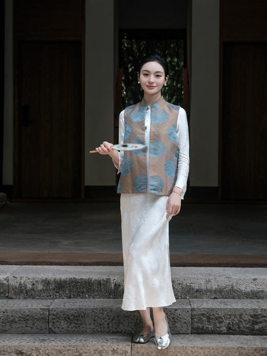 盛唐牡丹|忆鹿华亭真丝花锦缎对襟马甲 商品图6