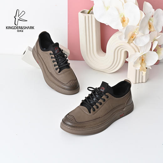 经典鲨2024年秋季新款男士韩版平底舒适休闲板鞋KW80-D33051 商品图1