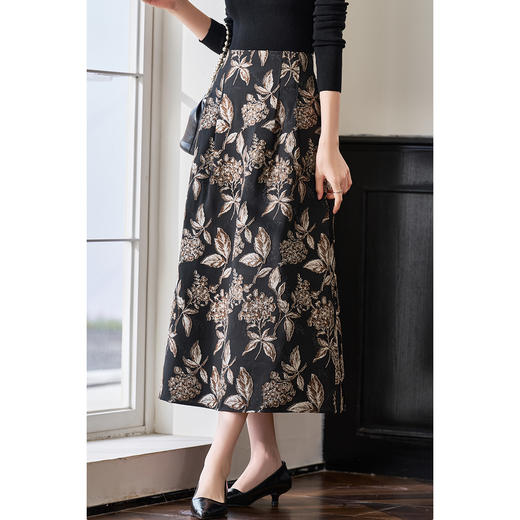 剩S 【现货】米思阳2026春季新品轻奢印花半身裙时尚优雅显瘦A字裙3950 商品图1