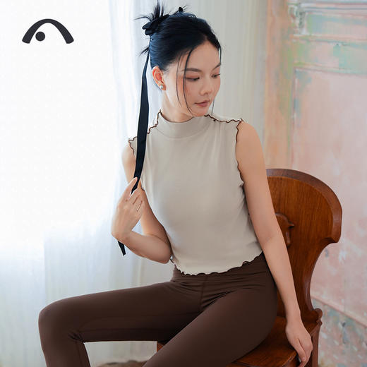 2024爱睱步秋冬新品瑜伽运动时尚复古优雅撞色背心A24320RTA 商品图8