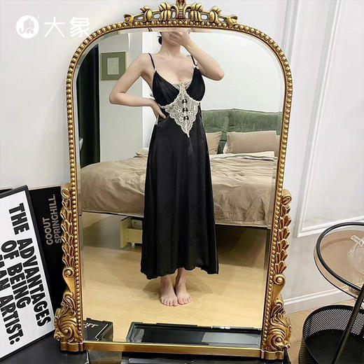 【双旦狂欢·钜惠来袭】 【轻奢情趣内衣】大象性感法式睡裙 高级法式睡衣 居家纯欲吊带款睡裙 商品图4