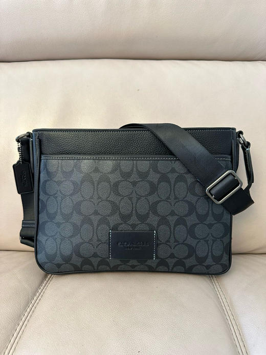 秋冬特惠💰550【新品】COACH/蔻驰男包经典标志DISTRICT斜挎包CH078 商品图1