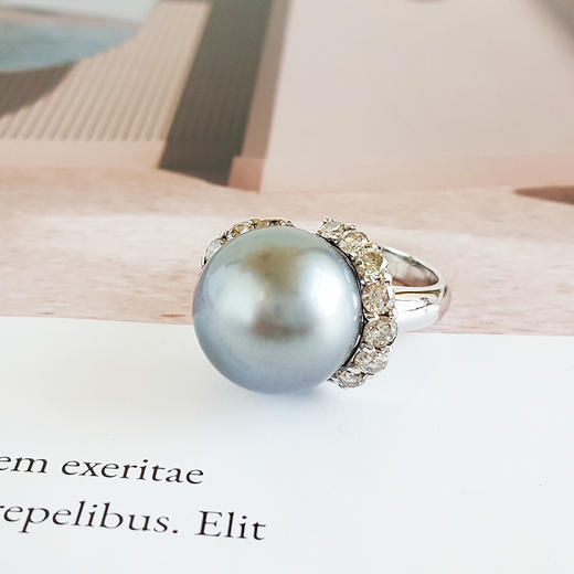 【天然正品】AU750收藏级白金豪镶钻石配天然约14.8MM近正圆无暇大溪地海水珍珠戒指灰黑色14号（戒圈可改）现售价：9380！310824NJM22 商品图2