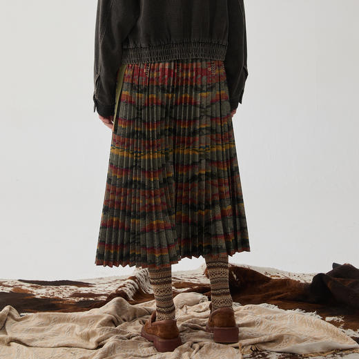 谜底两件套半身裙2024冬新品复古原创印花围裹式长半裙244MB1677 商品图2