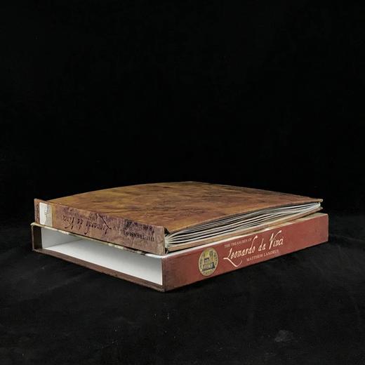 达芬奇的瑰宝：档案书 配大量档案袋与插图 精装大16开带书匣 商品图2