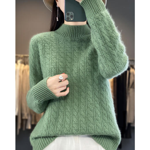 QHJY-DMR093  秋冬新款纯羊毛衫宽松女半高领套头纯色厚羊绒针织衫打底毛衣 商品图1