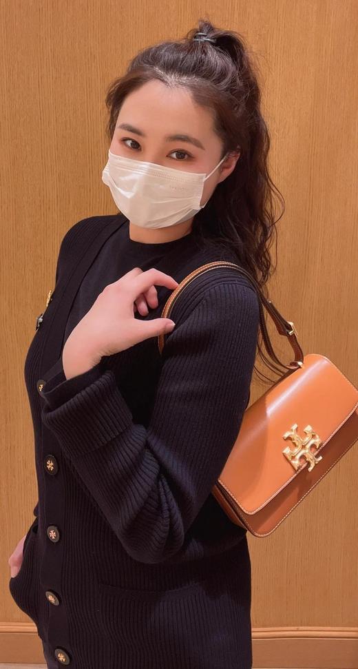 TORYBURCH新款横版小金砖ELEANOR小号单肩斜挎法棍包（SS） 商品图4