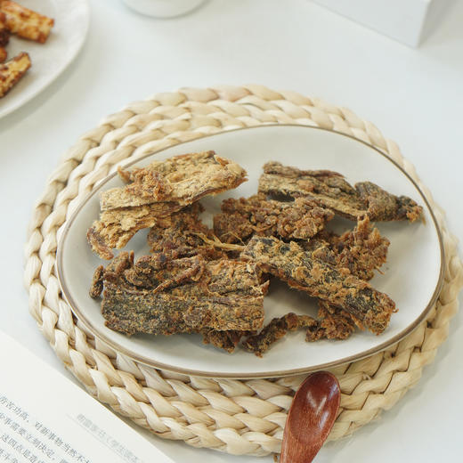 【食礼】【鲜香浓郁 嚼劲十足】牛肉干250g/袋   五香口味  精选黄牛后腿肉 好吃有嚼劲 纯牛肉 大块吃更过瘾（独立小包装 方便携带） 商品图11