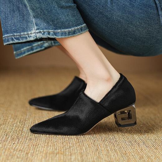 【预售5天】新款时尚头层胎牛毛皮深口单鞋女粗跟bai搭高跟瓢鞋LD&6970 商品图2