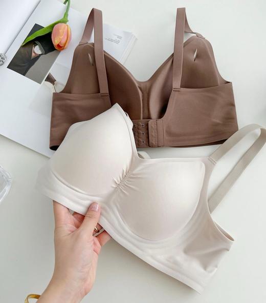 老米优品🎈3-5天。性价比nice~~《无痕固定杯果冻条褶皱文胸》👙舒适裸感，U型美背设计 NY240920A 商品图5