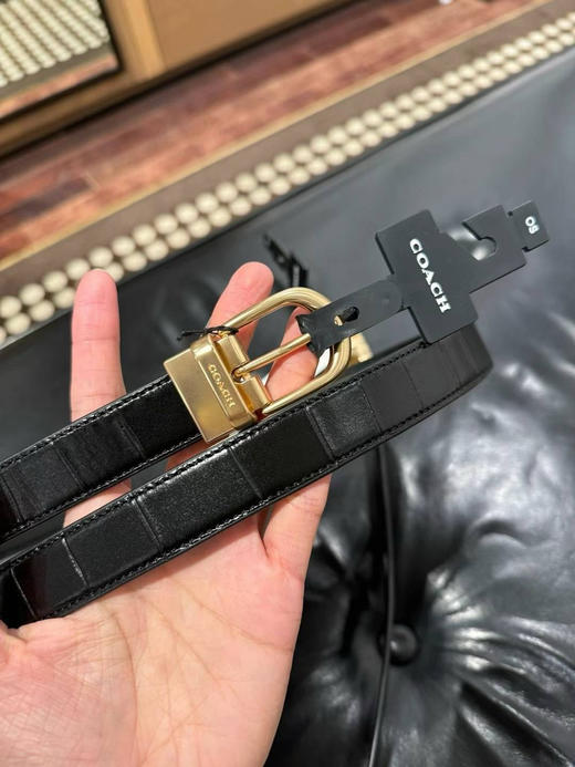 ¥ 420🇺🇸✈️🇨🇳Coach女士新款皮带特价，年度 z划算的新款双面🉑用腰带来啦！ 商品图3