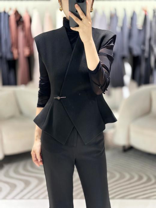 漆黑色马夹HJ3HA02 商品图4