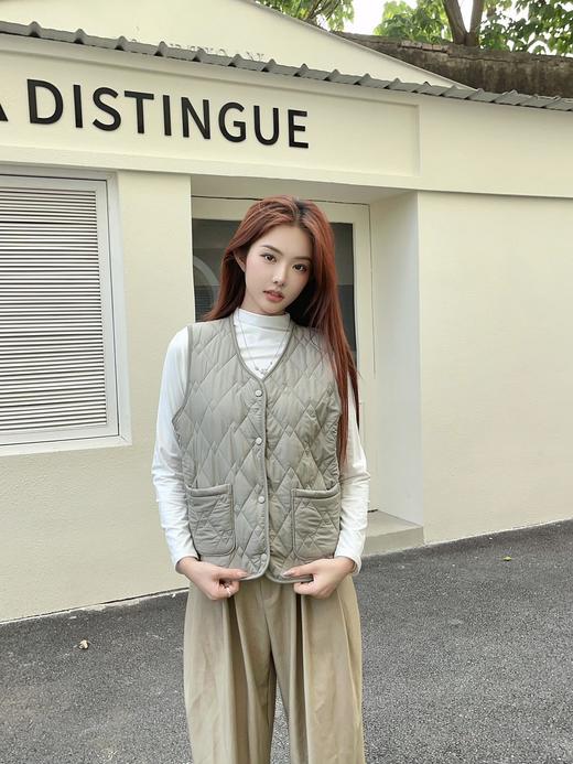 【秋冬轻薄小香风三色排扣小马甲】防风防寒保暖韩版叠穿宽松大码无袖外套 商品图4