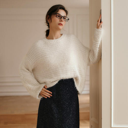 OLrain欧芮儿法式杏色毛衣女冬季2024年新款慵懒风圆领套头上衣 商品图1