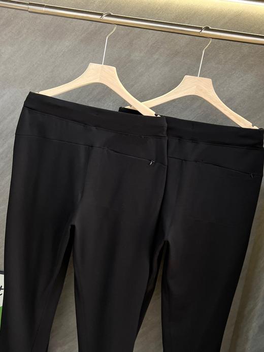 点此购买 On昂跑Sweat Pants 3男款舒适运动跑步长裤 qk 297565 商品图10