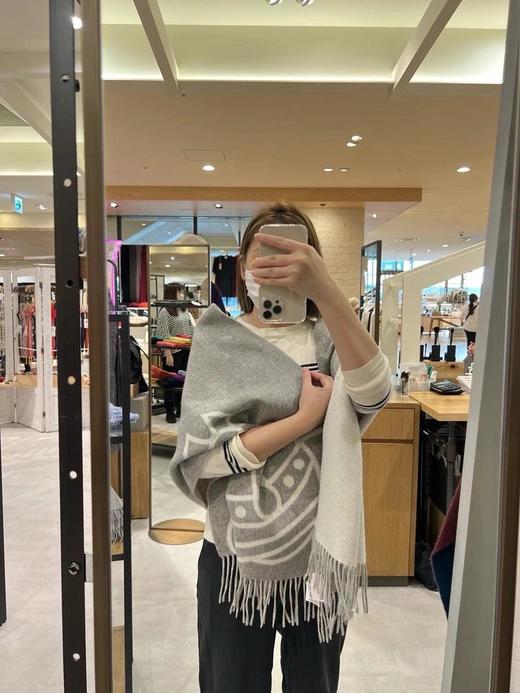 西太后VivienneWestwood”四色羊毛围巾（ZT*DSX） 商品图11