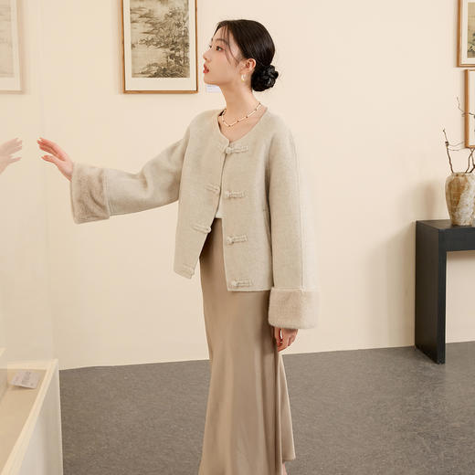 三彩【月烟如梦】2024冬季新款新中式双面呢大衣短款圆领盘扣毛呢C 商品图3