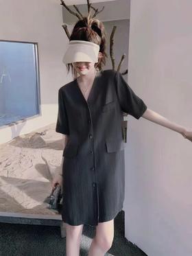 七夕福利-NO退 原创设计师22206肌理纹翻领西装中款连衣裙-喜出