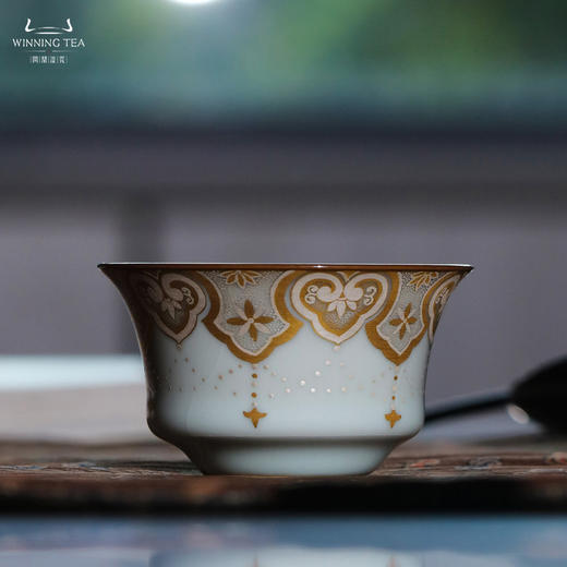 问鼎汝瓷鼎峰系列月白尔雅杯（金银错图案） 商品图0