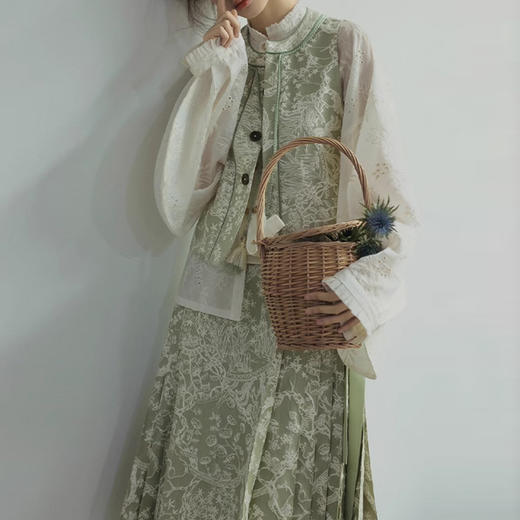 裁缝学苑AS336短马甲八分马面裙立领衬衫套装纸样女装三件套裁剪 商品图1