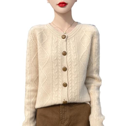 QHJY-NJRG928七针厚羊毛开衫女秋冬款时尚百搭扭花羊绒针织上衣保暖亲肤外套 商品图4