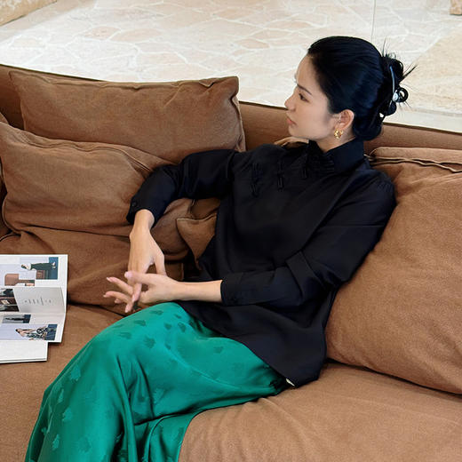 【顺丰包邮】70621 洛诗琳极简风新中式真丝上衣新款气质真丝衬衫0030 商品图1