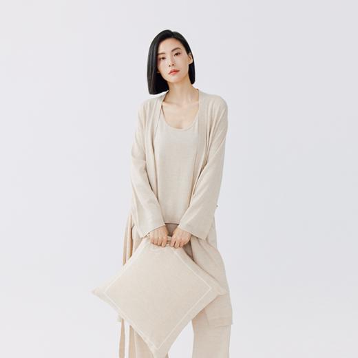 东黎 •山羊绒精纺抱枕 4703 商品图0