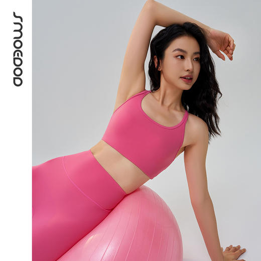 SMOEDOD/水沐伊朵秋冬绒感一体杯式瑜伽文胸圆领交叉包裹感50151 商品图2