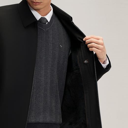 柒牌翻领尼克服2025秋冬新款可拆卸兔毛内胆商务百搭保暖外套	129J70130 商品图3