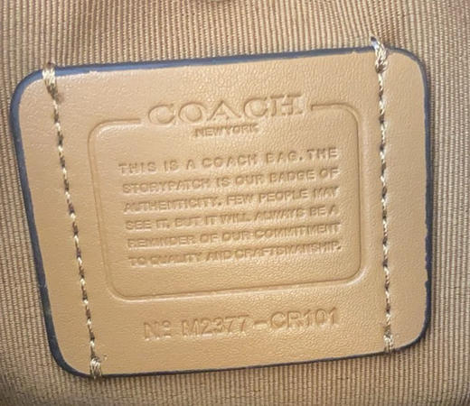 秋冬特惠💰490 COACH/蔻驰新款 | 新品CR101 滑板为灵感的棋盘格纹托特包。一款以滑板为灵感的棋盘格纹 商品图8