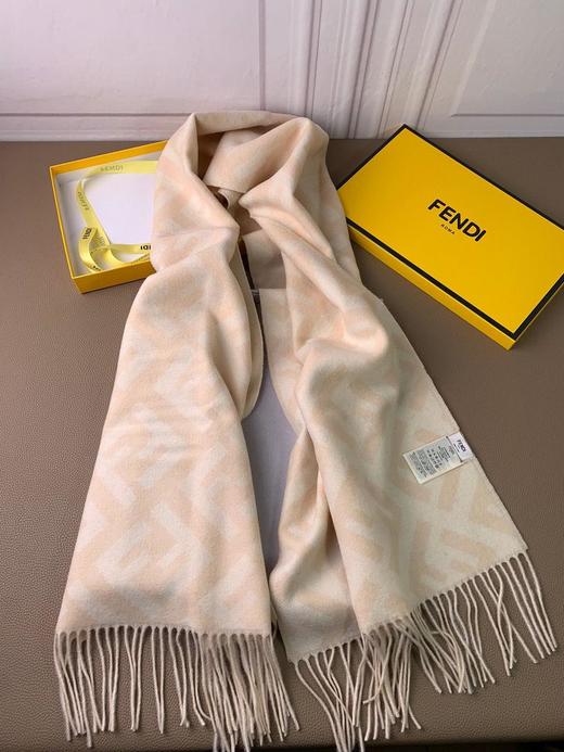 芬迪老花羊绒披肩长巾50*200cm（AN） 商品图5
