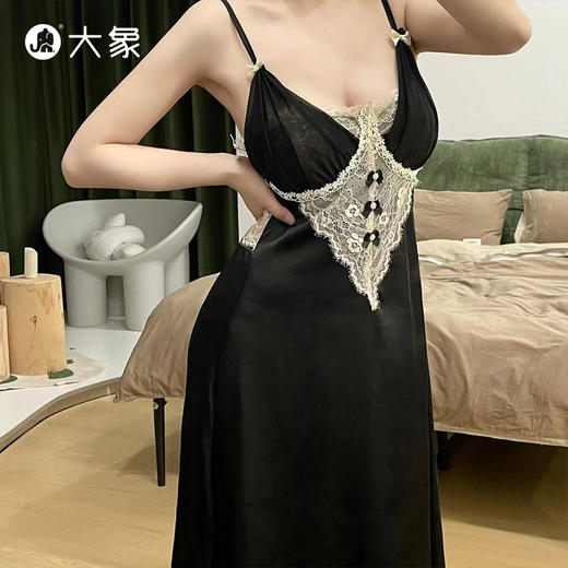 【双旦狂欢·钜惠来袭】 【轻奢情趣内衣】大象性感法式睡裙 高级法式睡衣 居家纯欲吊带款睡裙 商品图1