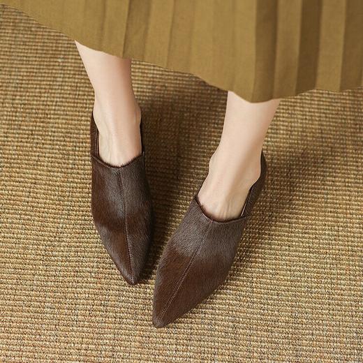 【预售5天】新款时尚头层胎牛毛皮深口单鞋女粗跟bai搭高跟瓢鞋LD&6970 商品图3