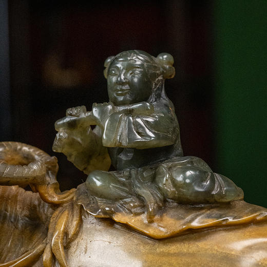 清 寿山石俏色雕童子牧牛摆件 商品图2