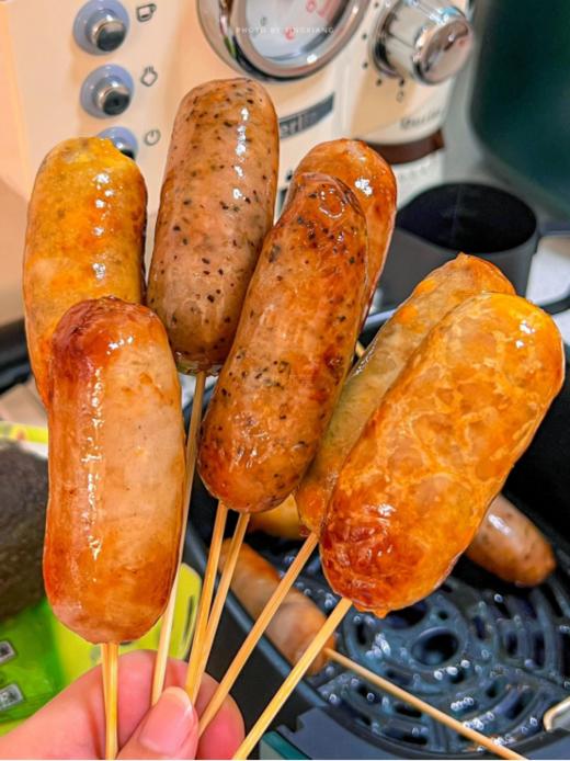 🌈【君栀禾黑猪肉烤肠】✅告别淀粉肠，👏🏻配料表干净，🔥🔥肥瘦相间的上好黑猪部位，😘黄金3：7肥瘦配比 ✅无添加，杜绝科技与狠活儿 商品图1