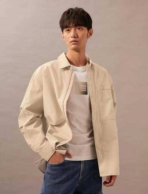 CK 外套男  J325879-RAE Pale Khaki. 商品图0