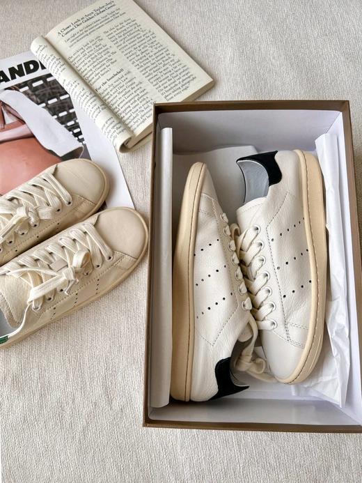 周末福利🧧【顺丰包邮】81029 何穗同款做旧风牦牛皮小白鞋轻薄百搭低帮鞋0086 商品图5