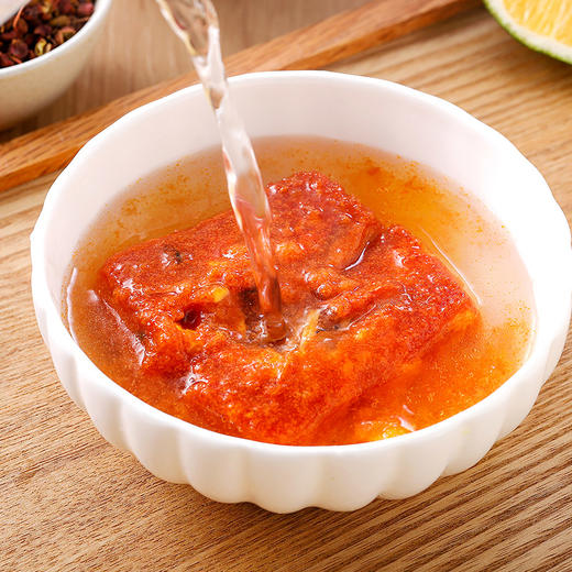 冻干料理包 五谷菌汤/红茶番茄/傣味酸汤/麻辣鲜椒 方便速食冲泡 米线汤底料包 新鲜食材制汤冻干锁鲜 鲜汤口感 施大厨纯素食品 云南地道食材 商品图4