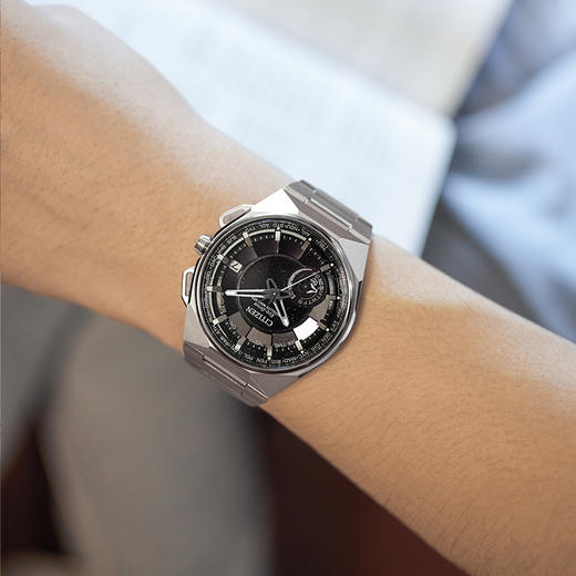 西铁城/CITIZEN光动能卫星对时男表CC3097-52E 商品图9