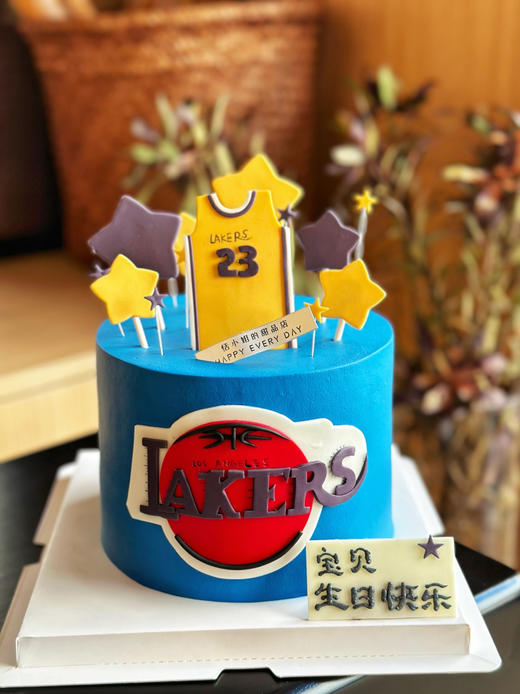 半翻糖篮球蛋糕，全部装饰可食用，需提前48小时以上预订 商品图1