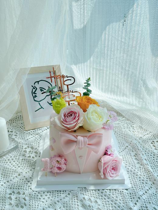 鲜花领带蛋糕 商品图0