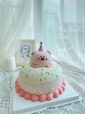 小猪生日蛋糕