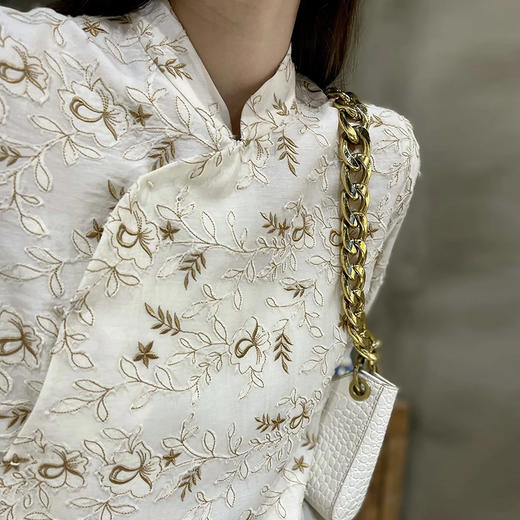 【顺丰包邮】91756 洛诗琳重工立体剪花真丝衬衫女新中式刺绣上衣85128 商品图2