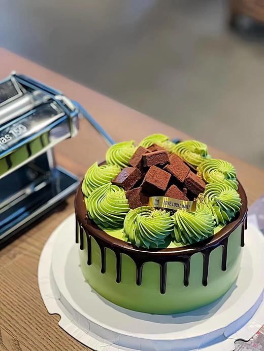 【真正的抹茶没有添加剂遇到光会变成黄色哦】浓郁抹茶北海道生巧蛋糕·奶油蛋糕 商品图0