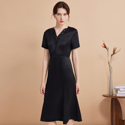 EITIE爱特爱夏季新款优雅V领蕾丝拼接礼服连衣裙7477112 商品图7