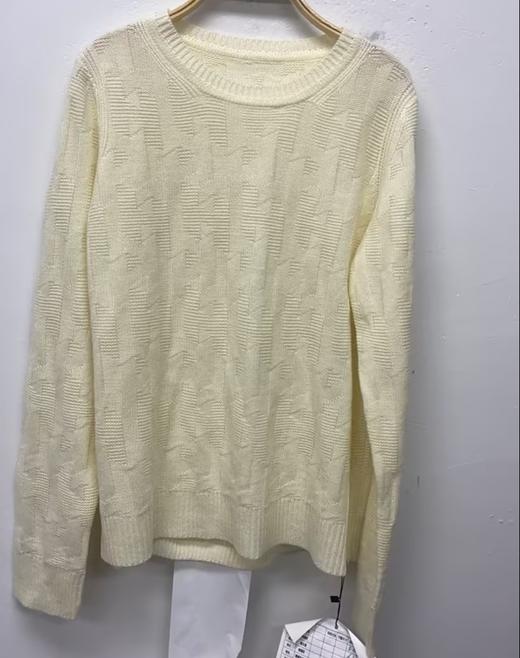 11WS圆领立体花纹长袖毛织衫40115（白） 春季 401041032105 商品图0