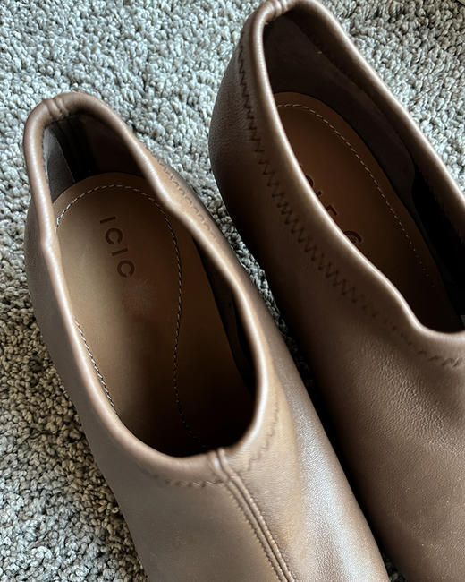 现货 THS 9.23-限时 之家 新款巨舒适弹力羊皮 秀气小方头高跟方跟皮鞋 高跟鞋 3色 BZ1209 商品图14