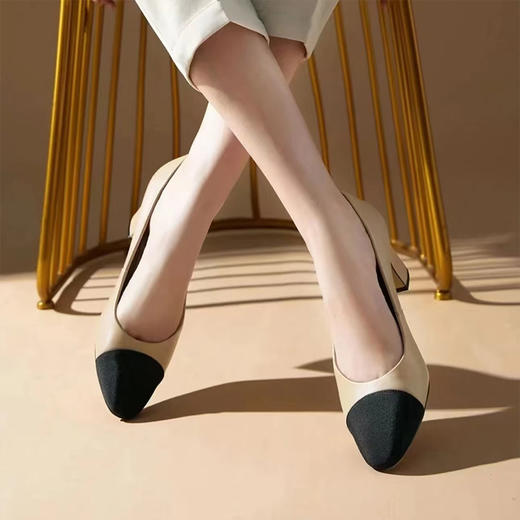 【顺丰包邮】34612 洛诗琳法式小香风粗跟拼色小羊皮高跟真皮单鞋12008 商品图1