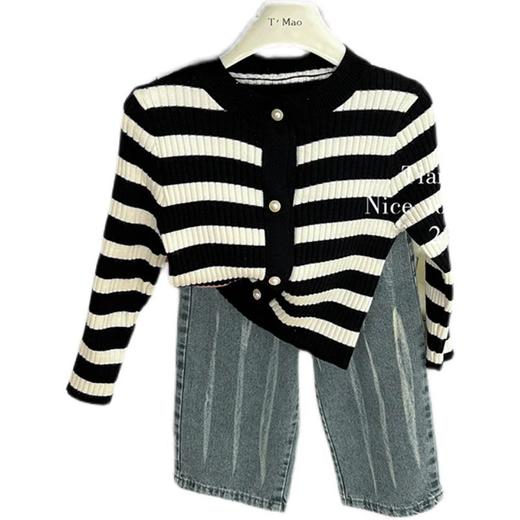 【女童开衫套装，条纹上衣搭配牛仔裤，时髦百搭】春秋新款儿童时髦条纹上衣 女孩宝宝牛仔裤 外穿潮流新款 让你的小公主成为街头时尚焦点-QQ 商品图4